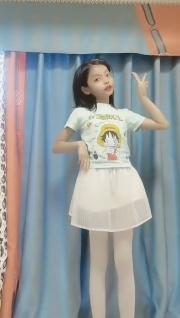 图片[2]-欣琪-你所热爱的就是你的生活