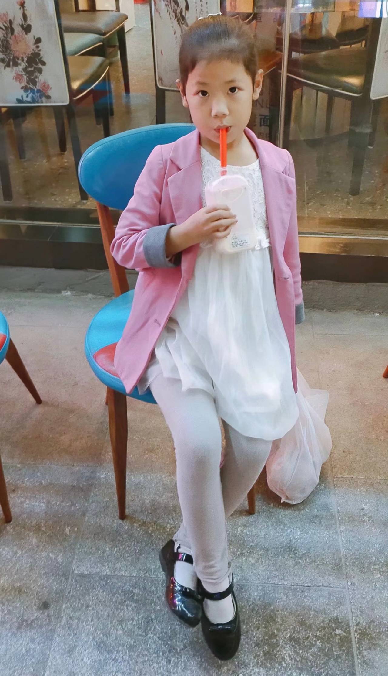 黄裙子女孩-你所热爱的就是你的生活